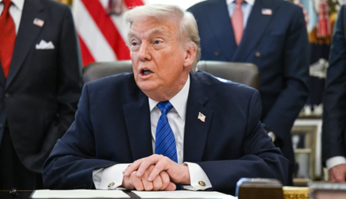 Трамп после публикации файлов Эпштейна – стране пора «заняться чем-то другим»