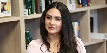 FIG дозволила російській гімнастці Крамаренко виступати як нейтральній спортсменці