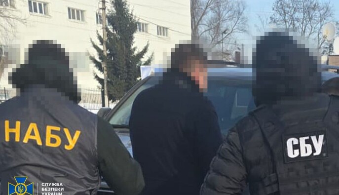 СБУ та НАБУ викрили нардепа на схемі із землею НААН на 30 млн грн