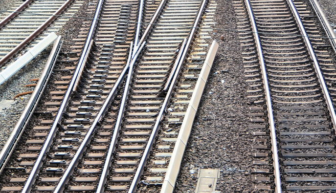 Уряд запровадить щомісячні доплати працівникам 