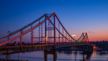 Прокуратура через суд требует освободить земли от незаконной застройки на Трухановом острове