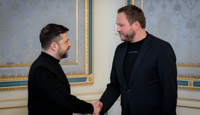 Зеленський обговорив із главою МЗС Естонії новий пакет санкцій проти Росії та посилення ППО