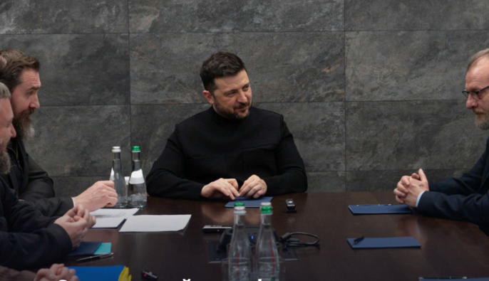 Президент поздравил полярников с 30-летием поднятия флага Украины на станции Академик Вернадский