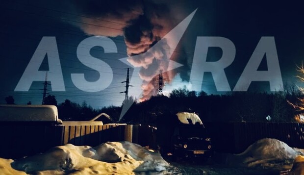 Беспилотники ударили по двум регионам России: пылает промышленный объект