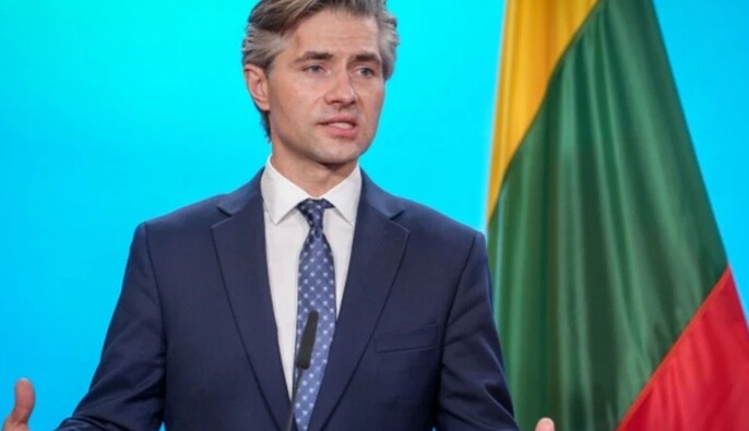Глава МИД Литвы: Россия блефует по поводу 