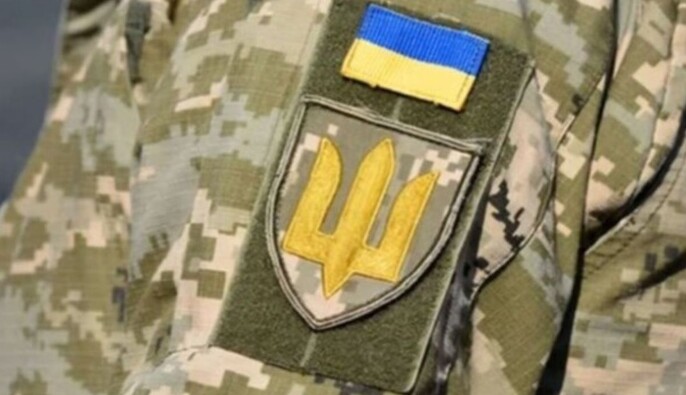 В Черновцах мужчина ранил военнослужащего ТЦК: тот в ответ применил травматическое оружие