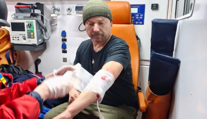 Журналісти «Інтера» потрапили під авіаудар РФ у Краматорську: поранено кореспондента