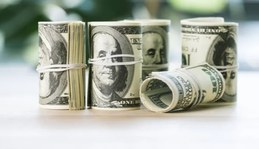 Евро и доллар резко подорожали: курс валют НБУ на 10 февраля