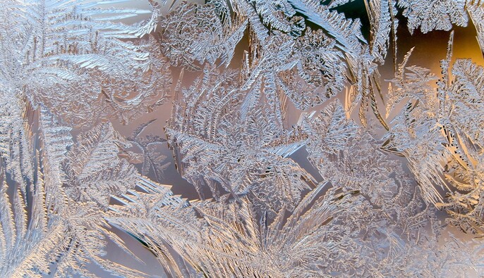 Надвигается новая волна морозов до -15: синоптики снова изменили прогноз