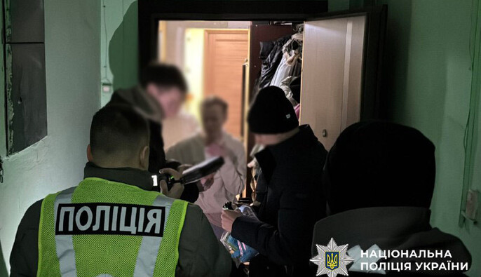 У Києві викрили схему незаконного переправлення іноземців через кордон до України під виглядом волонтерства