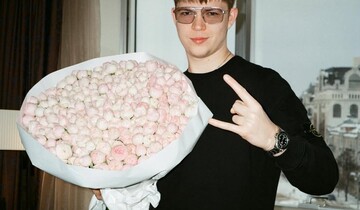 Автор хита "Изумрудное небо" обручился: кто стал избранницей певца DREVO