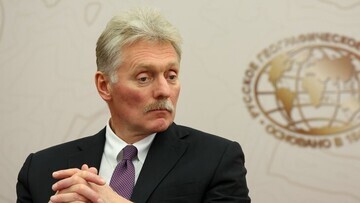 Песков: Путин готов встретиться с Зеленским только в Москве