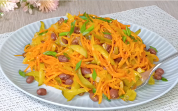 Взрыв цвета: как приготовить полезный салат из простых продуктов