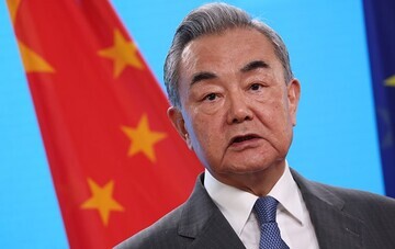 Китай подтвердил приверженность принципу суверенитета: заявил Ван И по поводу Украины