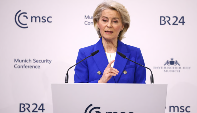 «Час підвищити ціну війни»: фон дер Ляєн обговорила з сенаторами США новий пакет санкцій проти РФ