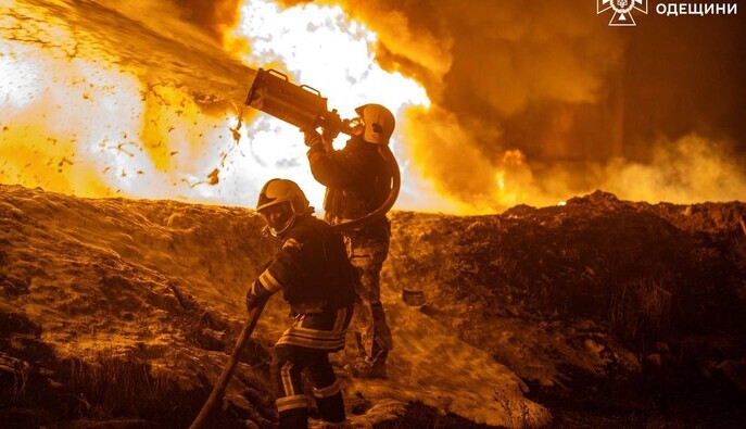 Атака РФ по Одесской области: поврежденная инфраструктура и разлив топлива