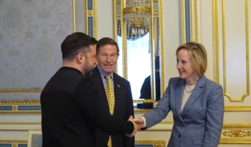 Зеленский обсудил с сенаторами США санкционные инициативы против РФ