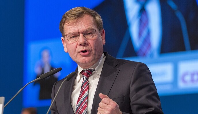 Німеччина закликає Францію збільшити витрати на оборону на тлі закликів Макрона щодо 