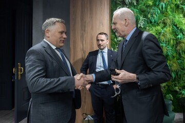 Около 80% военной поддержки для Украины поставляется через НАТО — ОП