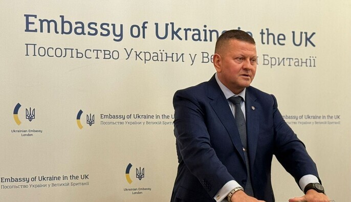 Залужний: Контрнаступ у 2023 році провалився, бо Зеленський та інші посадовці не виділили необхідні ресурси