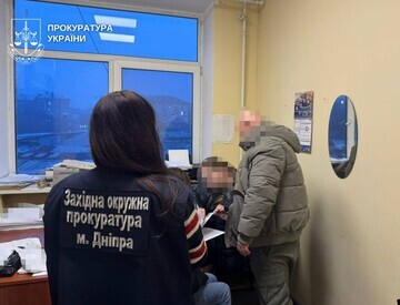 В Днепре врачи прооперировали ребенку здоровую руку, сломав ее