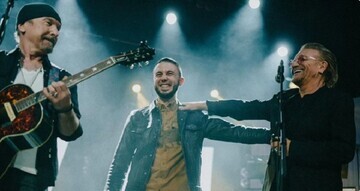 "Yours Eternally": Тарас Тополя заспівав з ірландськими рок-легендами