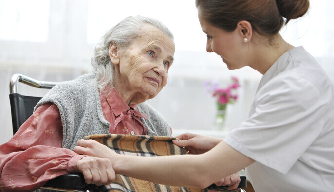 Мінсоцполітики хоче оновити стандарти соцпослуги 