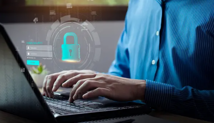 НБУ повідомив про кібератаку на інтернет-магазин – деталі