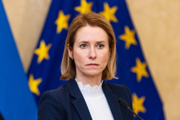 Каллас: Євросоюз повинен теж брати участь у мирних переговорах щодо України