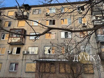 Утренний ракетный удар по Харькову повредил 7 многоэтажек.