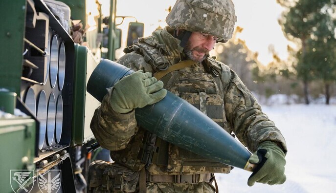 Ракети замість дронів: чого бракує Україні для ударів на оперативну глибину – командувач НГУ