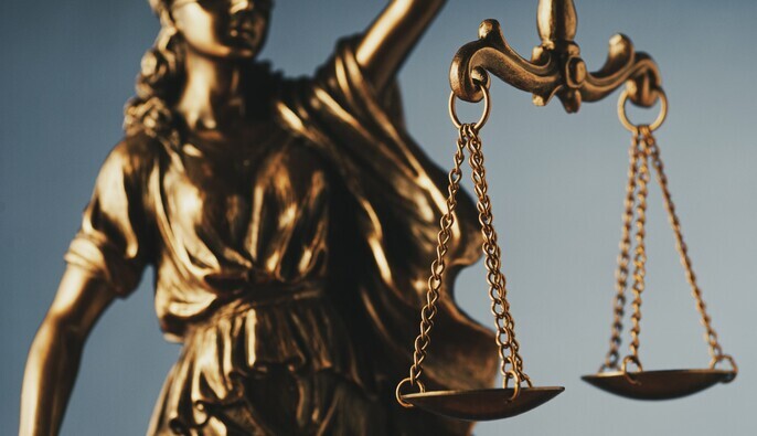 Мужчину в Харькове исключили из военного учета ТЦК после смены пола: решение суда