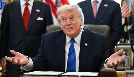 NYT: окружение Трампа исподтишка восстанавливает деловые связи с Россией