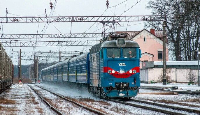 Пасажирські перевезення Укрзалізниці будуть частково компенсувати з держбюджету: уряд розробив механізм 