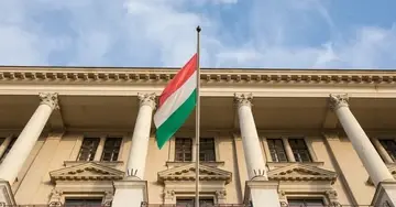 Politico назвало головну причину блокування Угорщиною кредиту ЄС