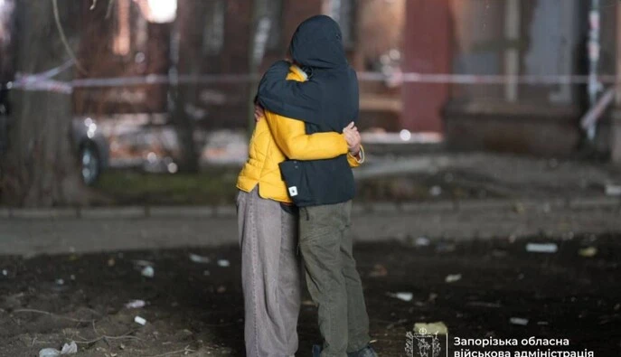 Враг атаковал Запорожье, пострадало пять человек