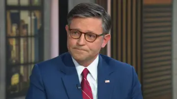 Джонсон: согласовать продление 15% тарифов Трампа в Конгрессе будет сложно