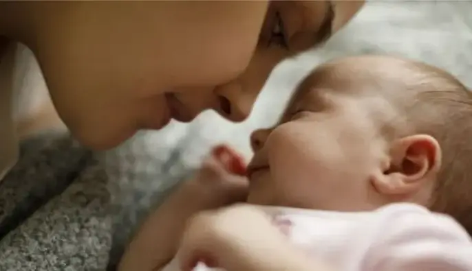 CNBC: Через війну народжуваність в Україні досягла рекордно низького рівня