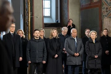 В Софии Киевской Зеленский и первая леди с европейскими лидерами помолились за мир в Украине