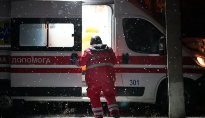 Двоє загиблих, пʼятеро поранених: росармія вдарила бомбами по Дніпропетровщині