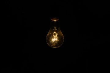 В четырех областях Украины есть обесточенные потребители после российских обстрелов