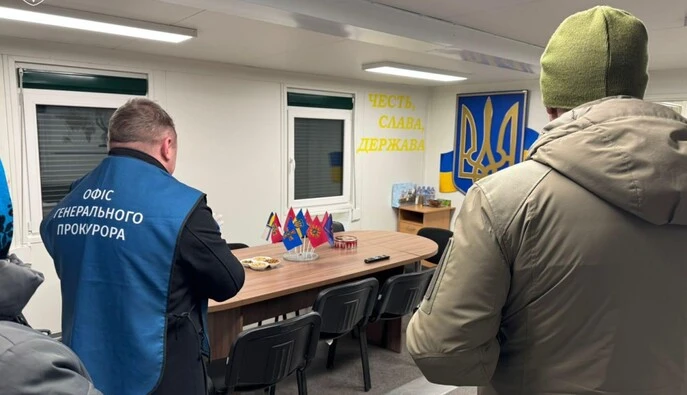 Правоохоронці затримали командувача логістики ПС та начальника УСБУ – деталі справи