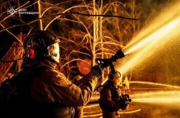 Росія вночі випустила по Україні 420 дронів та 39 ракет — Зеленський