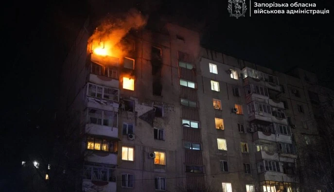 В Запорожье после ночного обстрела более 500 домов остались без тепла: в райсовете рассказали детали