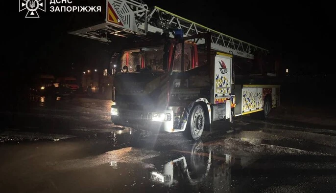 Через атаку РФ у Запоріжжі пошкоджена будівля одного із закладів освіти