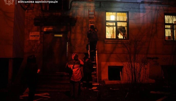 У Запоріжжі дев'ятеро поранених внаслідок обстрілу РФ: голова РДА розповів про ситуацію у місті