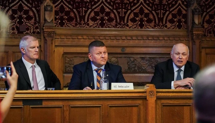 Залужний у Лондоні: Компроміс без поразки агресора – це відкладена війна