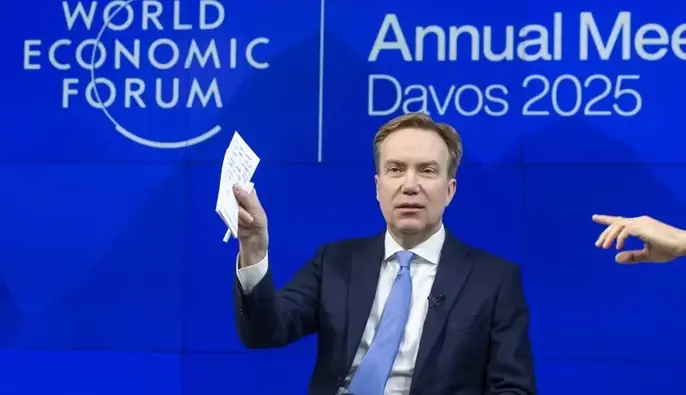 Politico: Глава Давоського форуму подав у відставку через зв’язки з Епштейном