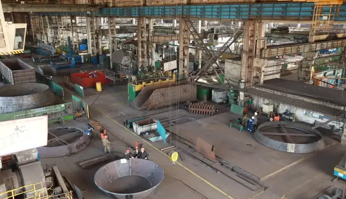 Один из крупнейших металлургических комбинатов сворачивает работу в Украине