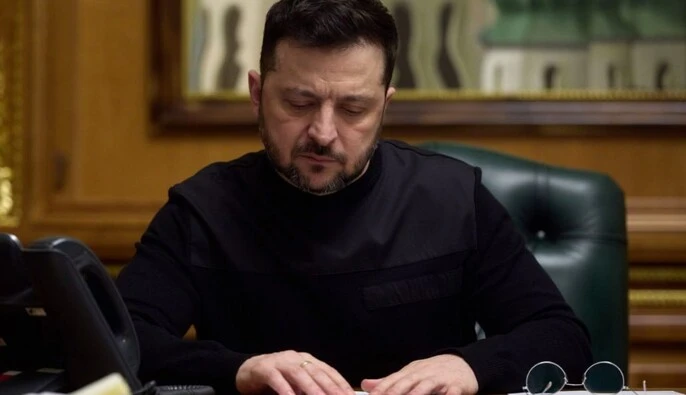 Визначені оновлені директиви для переговорної команди, триває підготовка до тристоронньої зустрічі — Зеленський